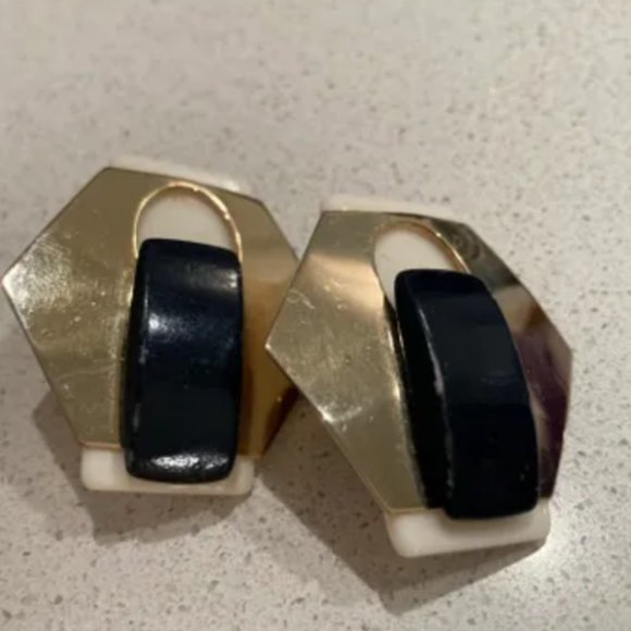 Vintage Clip earrings - Picture 1 of 2